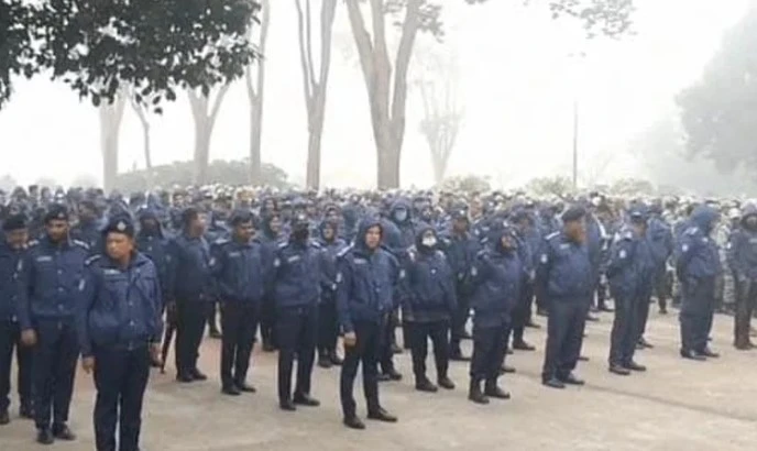 তারেক রহমানকে স্বাগত জানাতে জাতীয় স্মৃতিসৌধে জোর প্রস্তুতি